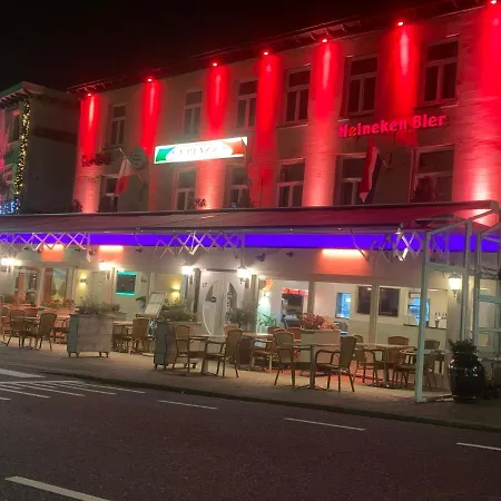 广场餐厅酒店 法尔肯堡