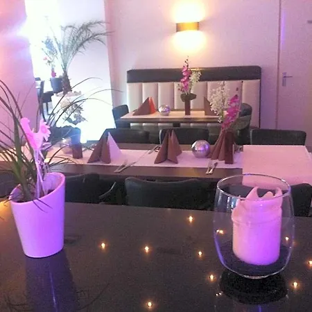 Restaurant La Piazza 3*