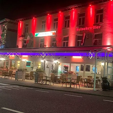 Restaurant La Piazza 3*