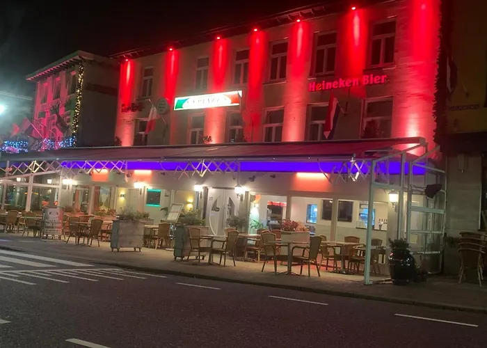 广场餐厅酒店 法尔肯堡