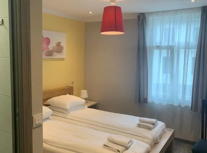 酒店 广场餐厅酒店