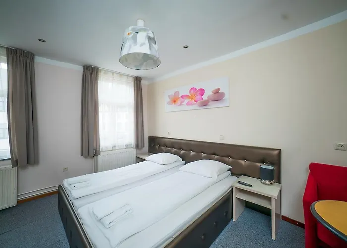 酒店 广场餐厅酒店 3*