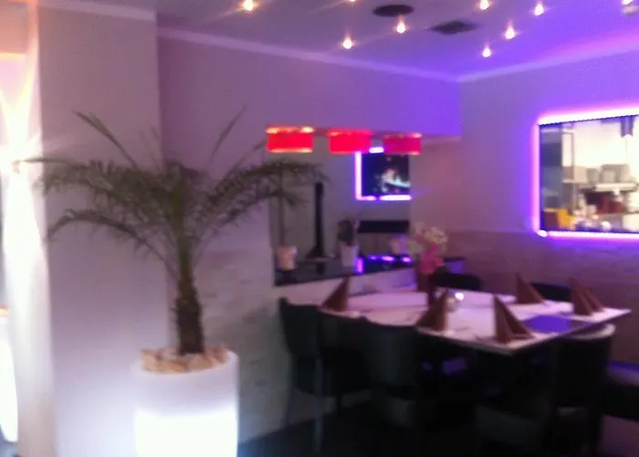 Готель Restaurant La Piazza 3*